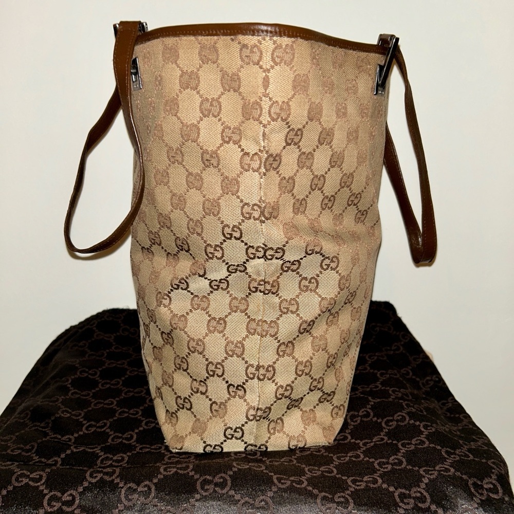 Gucci Vintage Authentic GG Monogram Vertical Tote Bag.  Excellent Condition - Picture 5 of 16